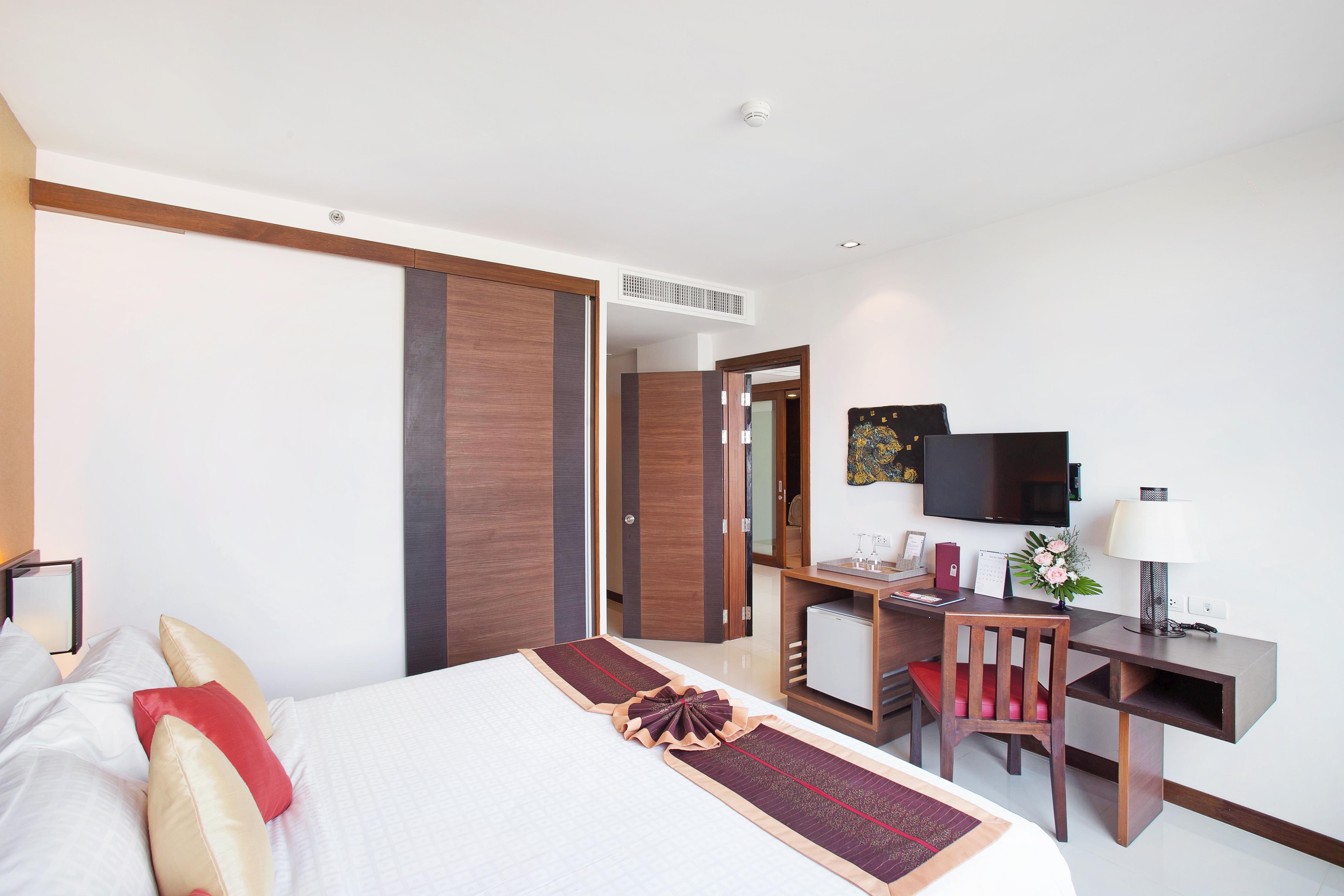 Mida Grande Hotel Dhavaravati Nakhon Pathom - Sha Plus Esterno foto