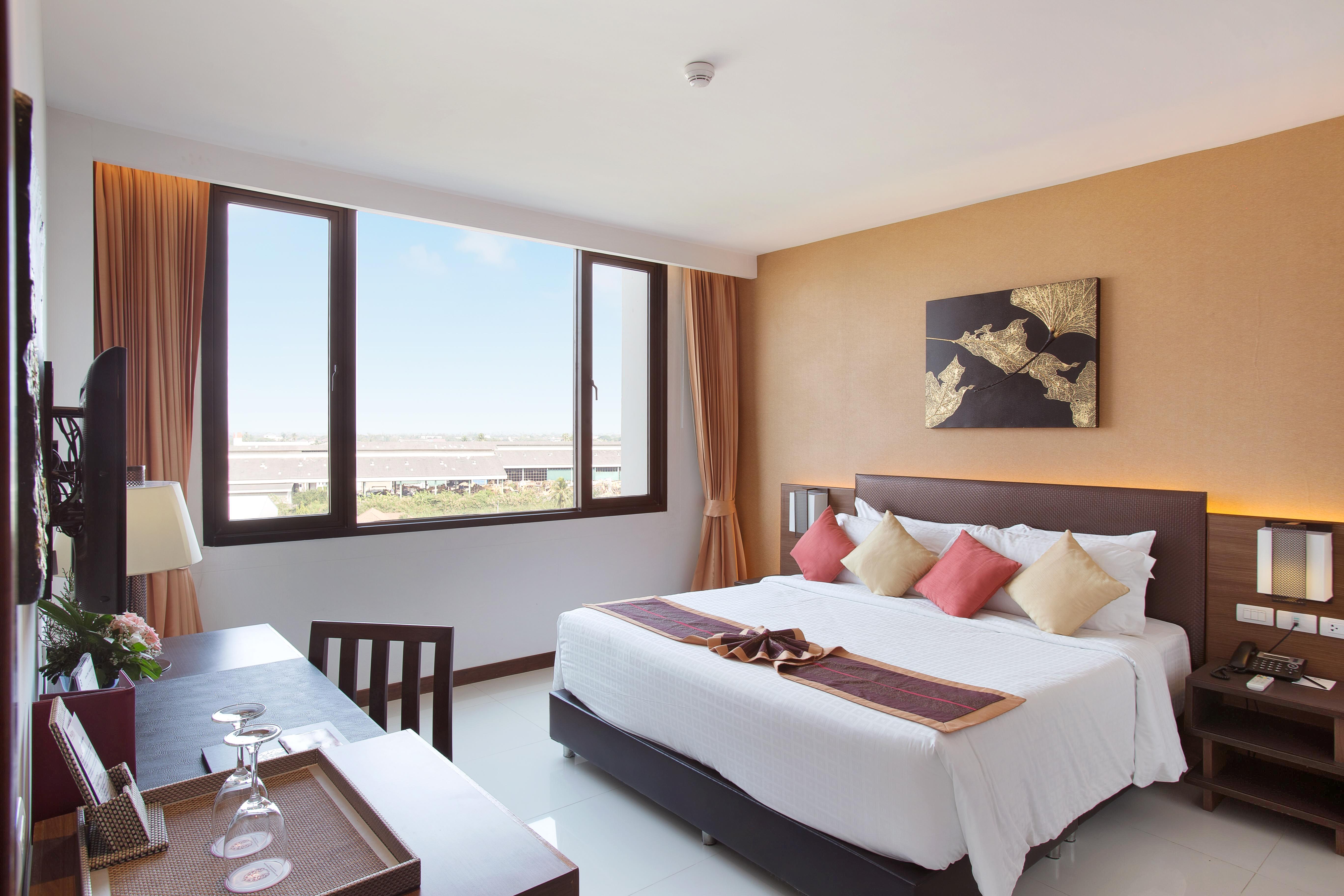 Mida Grande Hotel Dhavaravati Nakhon Pathom - Sha Plus Esterno foto