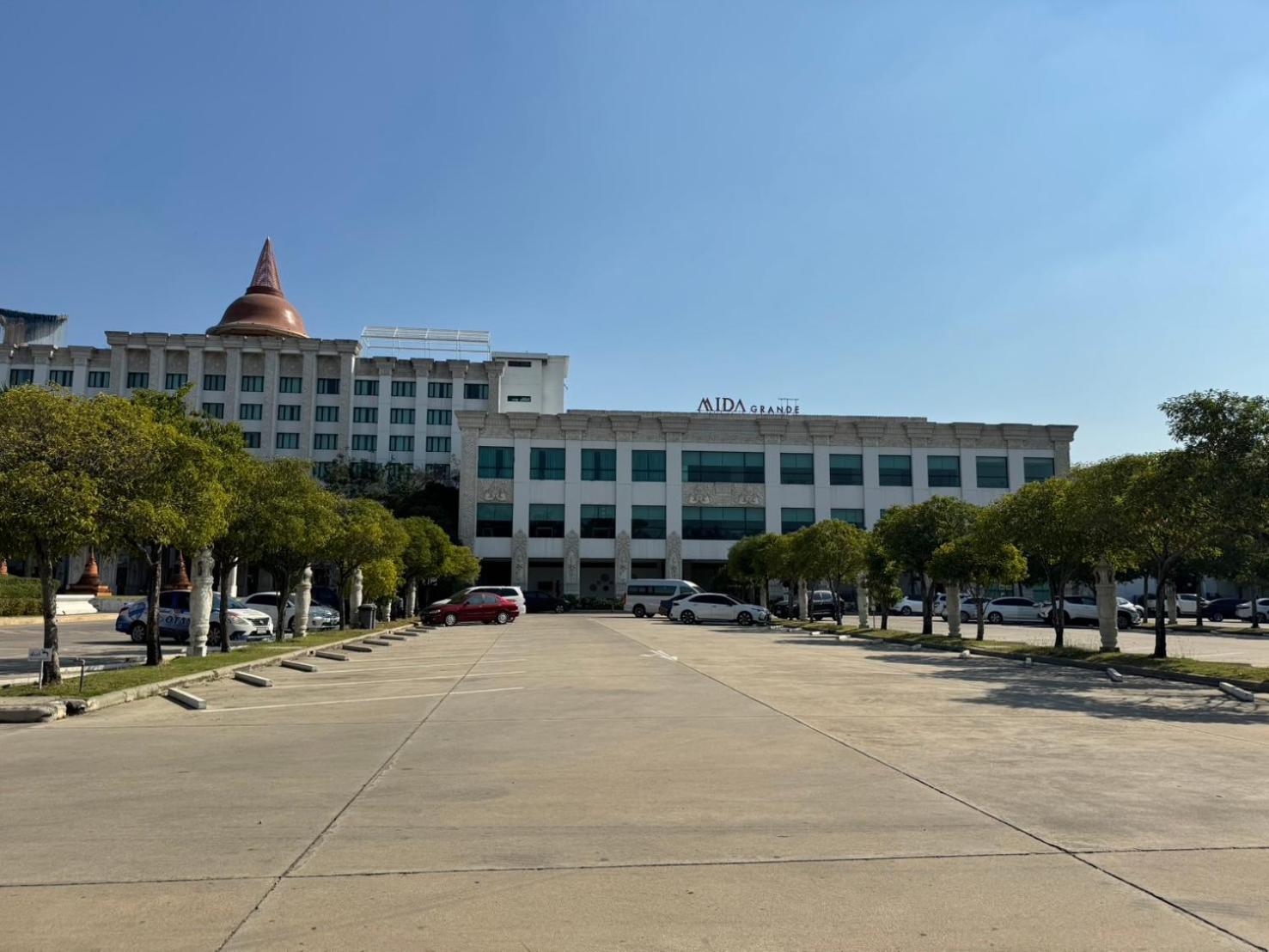 Mida Grande Hotel Dhavaravati Nakhon Pathom - Sha Plus Esterno foto