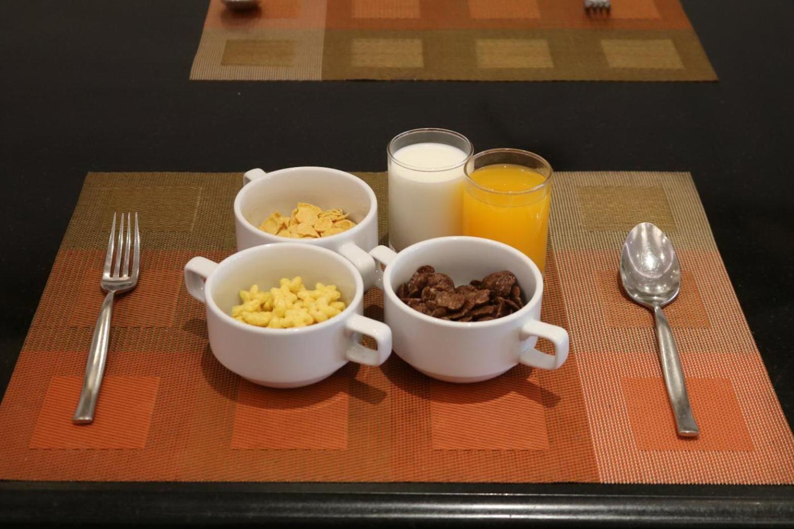 Mida Grande Hotel Dhavaravati Nakhon Pathom - Sha Plus Esterno foto