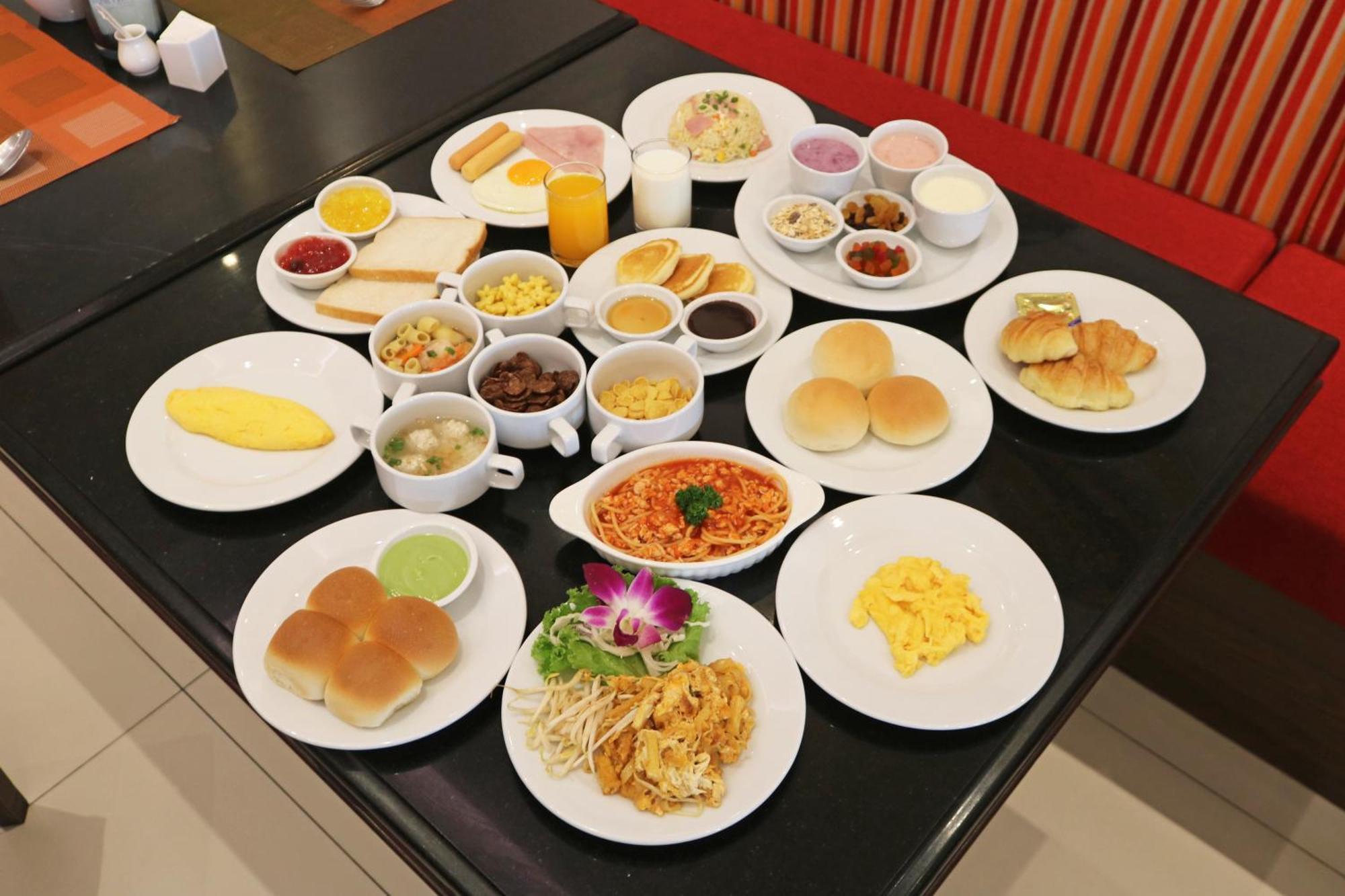 Mida Grande Hotel Dhavaravati Nakhon Pathom - Sha Plus Esterno foto