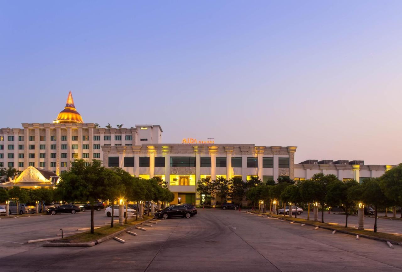 Mida Grande Hotel Dhavaravati Nakhon Pathom - Sha Plus Esterno foto